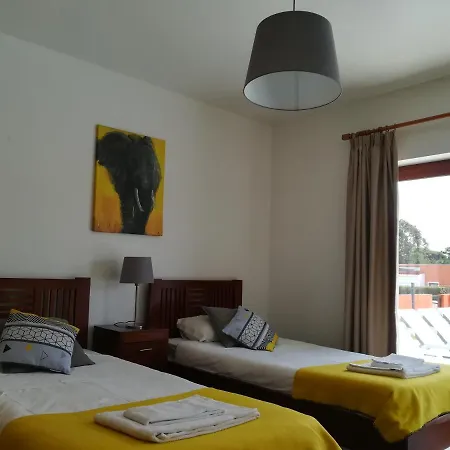 Casa vacanze Dalagoa Charm Pool Vau (Obidos)