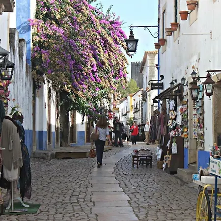 Semesterbostad Dalagoa Charm Pool