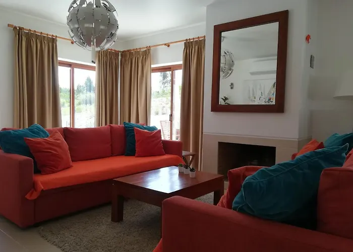 Vakantiehuis Dalagoa Charm Pool